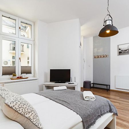 Charming Studio - 54 Starowislna Street Kraków Eksteriør billede